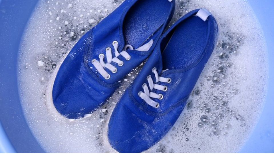 장마,장마철,장마철관리,장마철침구류,젖은신발,곰팡이,곰팡이예방,곰팡이관리,곰팡이원인