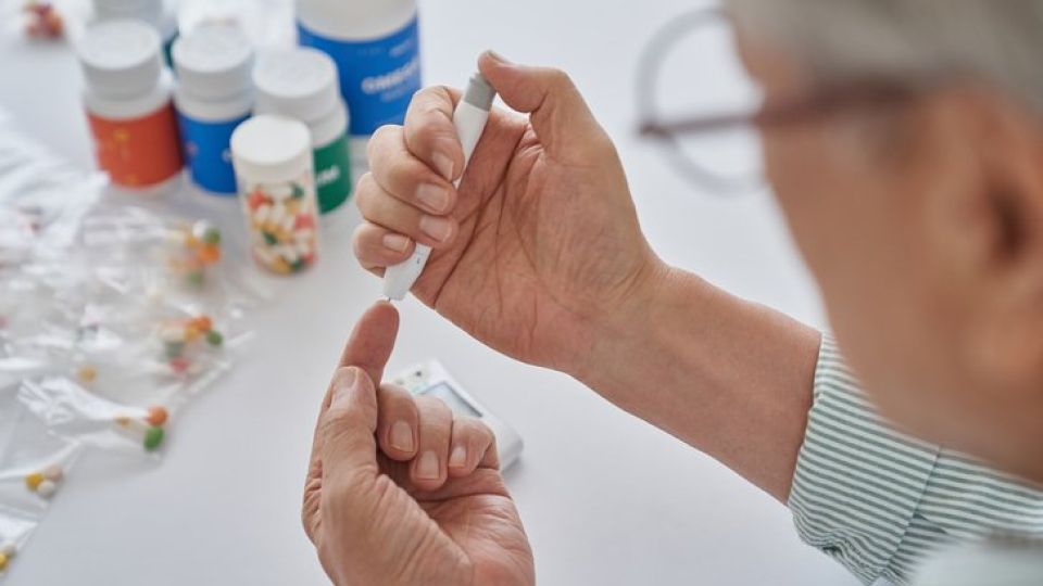 만성질환, 노인, 노인질환, 나만의닥터, 비대면진료, 비대면진료어플, 비대면진료앱, 원격진료, 약국배달, 약배달, 약배송, 건강상식, 건강정보, 건강꿀팁