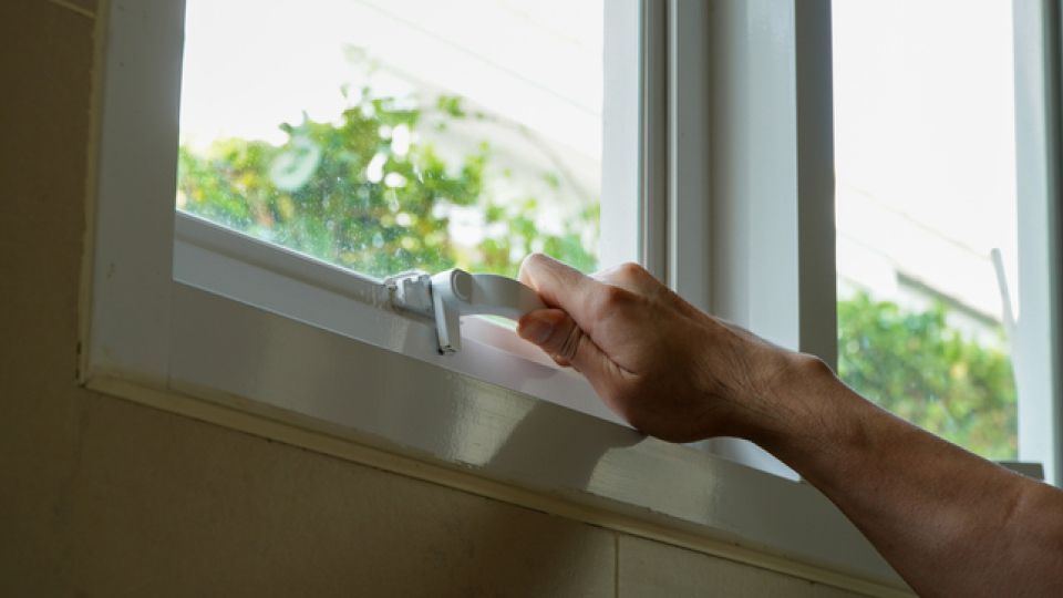 눈물, 인공눈물, 안경, 렌즈 중요성, 나만의닥터, 비대면진료, 비대면진료어플, 비대면진료앱, 원격진료, 약국배달, 약배달, 약배송, 건강상식, 건강정보, 건강꿀팁