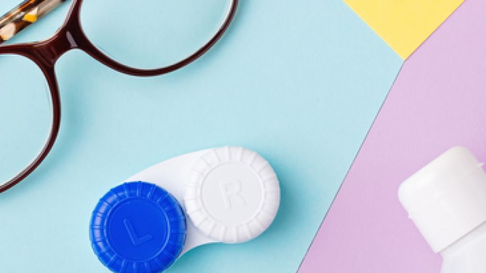 눈물, 인공눈물, 안경, 렌즈 중요성, 나만의닥터, 비대면진료, 비대면진료어플, 비대면진료앱, 원격진료, 약국배달, 약배달, 약배송, 건강상식, 건강정보, 건강꿀팁