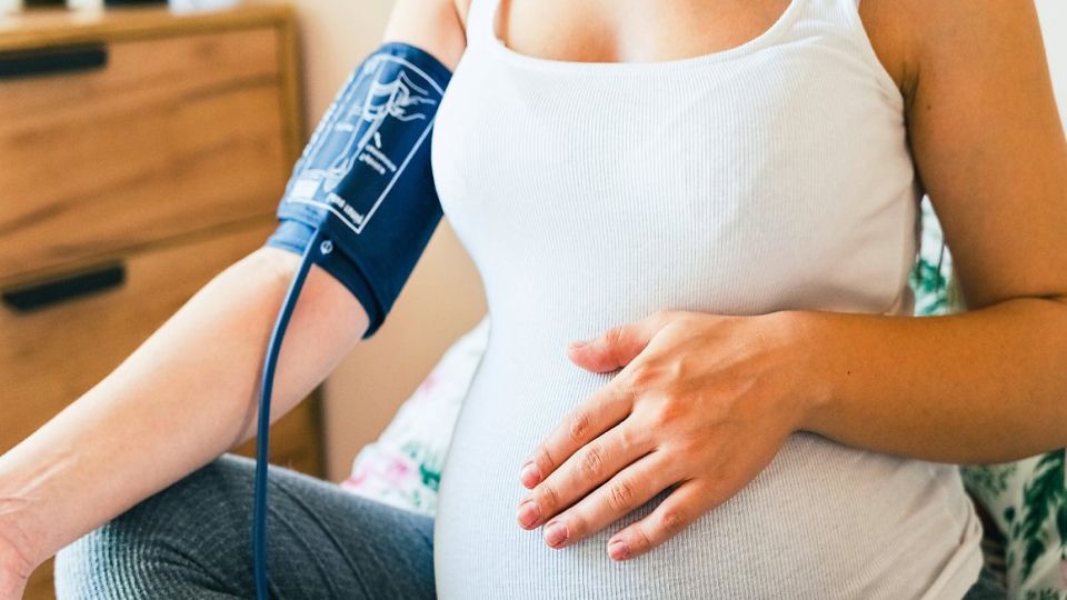 고령임신, 노산, 산전검사, 기형아검사, 임신중독증, 태반조기박리, 전치태반, 조산, 임신성당뇨