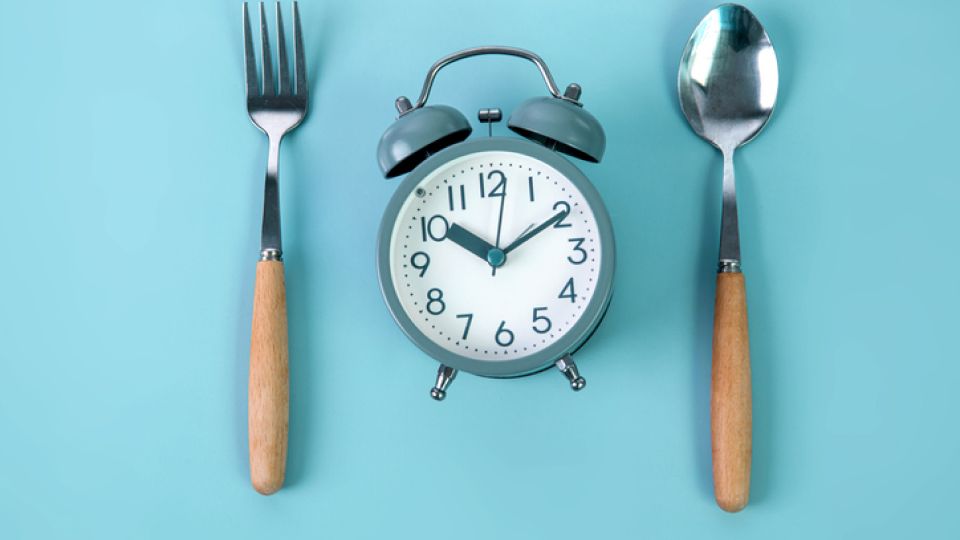 간헐적 단식, 대사질환, 당뇨병, 혈압 조절, 고혈압, 기분장애, 우울증