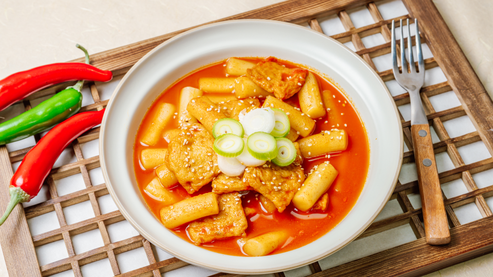 자극적, 매운 음식, 짠 음식, 스트레스 해소, 불안감 해소