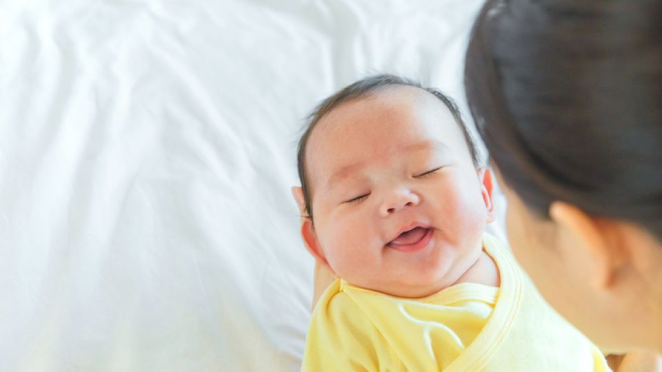 아기와 외출, 카시트, 업어주기, 포대기, 비타민D,