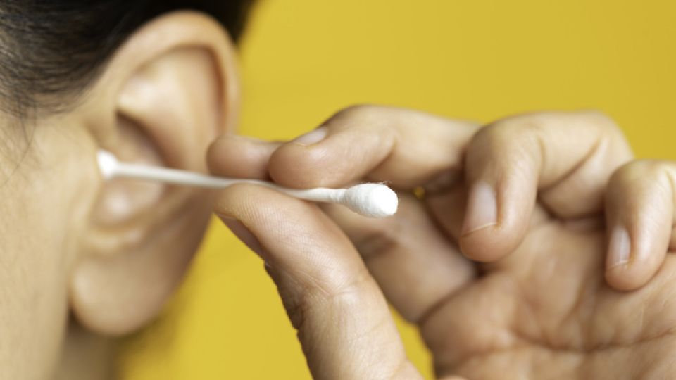 귀지, 외이도, 보습, 중이염