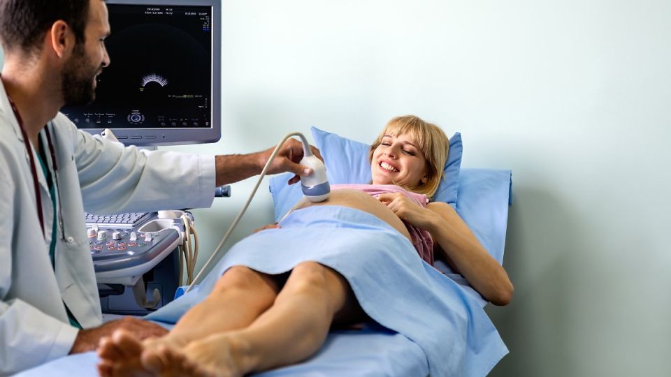 고령임신, 노산, 산전검사, 기형아검사, 임신중독증, 태반조기박리, 전치태반, 조산, 임신성당뇨