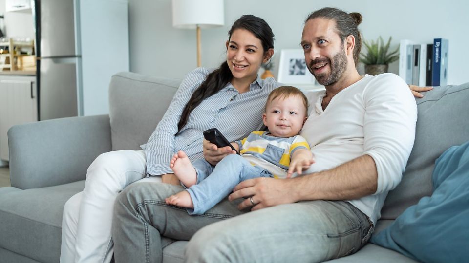 소아근시, 성장기시력, 장기시력저하, 소아근시치료, 소아근시진료, 소아근시예방, 소아근시원인, 안과비대면